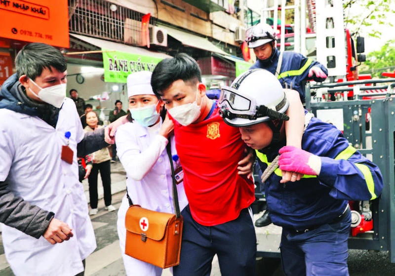 Diễn tập chữa cháy và cứu nạn, cứu hộ tại chợ Châu Long