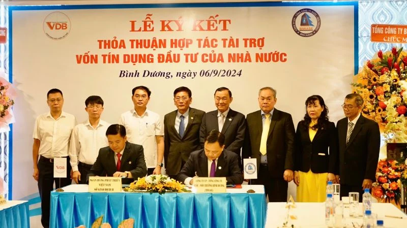 Ký kết Thỏa thuận hợp tác tài trợ vốn giữa Ngân hàng Phát triển Việt Nam (VDB) - Sở Giao dịch 2 và Biwase. 