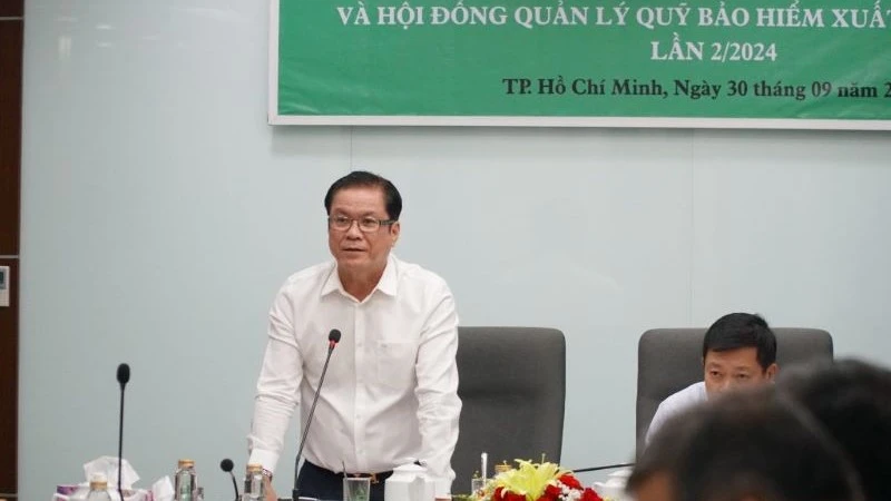 Ông Lê Thanh Hưng phát biểu tại Hội nghị Ban Chấp hành Hiệp hội Cao-su Việt Nam.