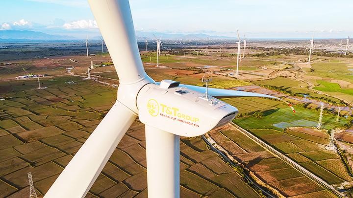 Cùng xem hình ảnh về năng lượng tái tạo mạnh mẽ từ điện gió, hỗ trợ xây dựng một hành tinh xanh và sạch hơn. Hình ảnh đầy năng lượng sẽ khiến bạn hiểu rõ hơn về tầm quan trọng của việc sử dụng các nguồn năng lượng sạch.