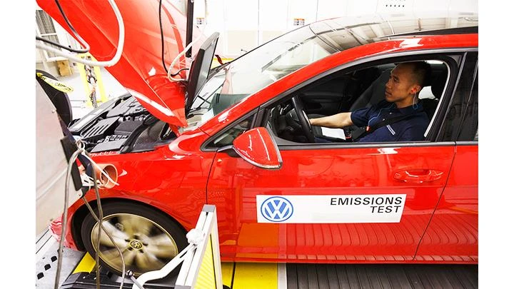 Volkswagen gian lận về khí thải đối với các dòng xe diesel của hãng. Ảnh: NEW YORK TIMES