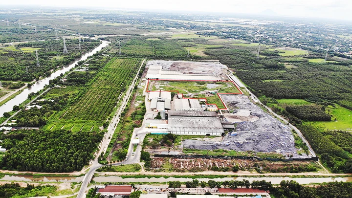 Khu đất được dự kiến xây dựng nhà máy đốt rác phát điện của Công ty cổ phần Vietstar vẫn chưa thể triển khai xây dựng theo đúng kế hoạch. Ảnh: THANH TÙNG