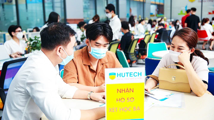 Trường đại học Công nghệ Thành phố Hồ Chí Minh vừa công bố điểm chuẩn xét tuyển