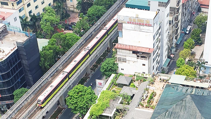 Chờ khai thác thương mại tuyến Metro Nhổn-Ga Hà Nội vào tháng 7