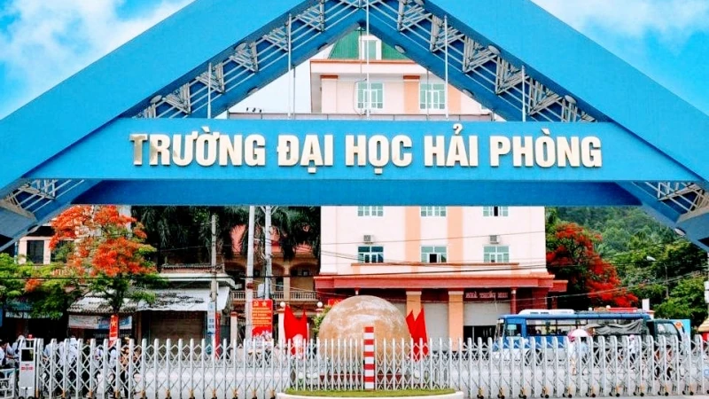 Trường đại học Hải Phòng.