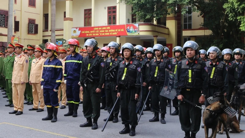 Công an Lạng Sơn tổ chức lễ ra quân triển khai đợt cao điểm bảo đảm an ninh trật tự trước, trong và sau tết Nguyên đán Quý Mão 2023.
