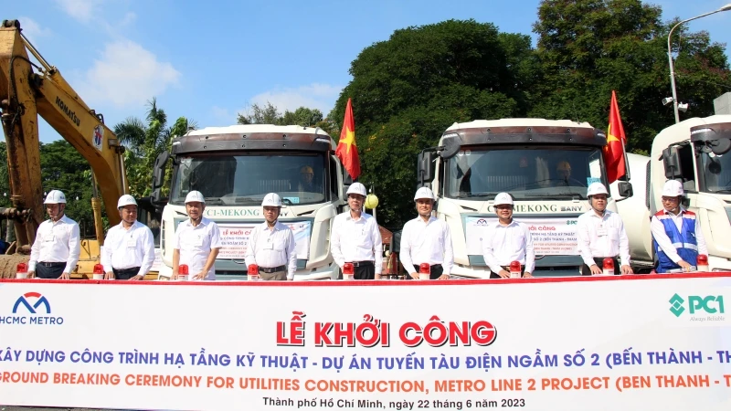 Lễ khởi công xây dựng hạ tầng kỹ thuật thuộc Dự án tuyến tàu điện ngầm số 2, Bến Thành-Tham Lương, sáng 22/6.