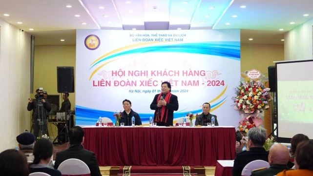 Lãnh đạo Liên đoàn Xiếc Việt Nam phát biểu tại Hội nghị khách hàng năm 2024.