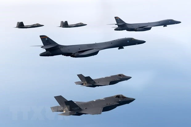 Các máy bay chiến đấu của Hàn Quốc và Mỹ tham gia cuộc tập trận không quân không trên Hoàng Hải ngày 1/2/2023. (Ảnh: Yonhap/TTXVN)