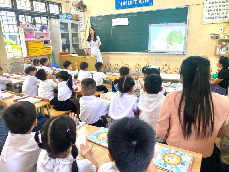 Đổi mới phương thức dạy và học ở Trường tiểu học và THCS xã Bình Kiều, huyện Khoái Châu, tỉnh Hưng Yên.