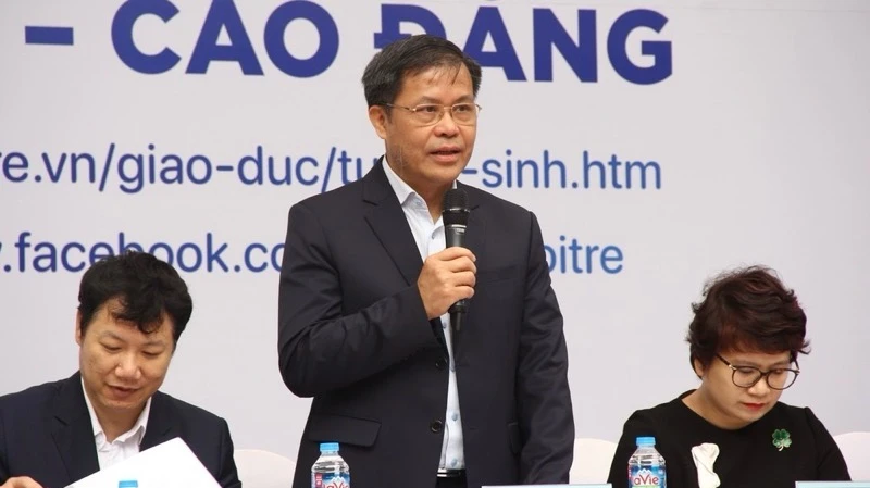 Phó Cục trưởng Quản lý chất lượng, Bộ Giáo dục và Đào tạo, Tiến sĩ Lê Mỹ Phong đưa ra 5 điểm cần lưu ý với thí sinh. 