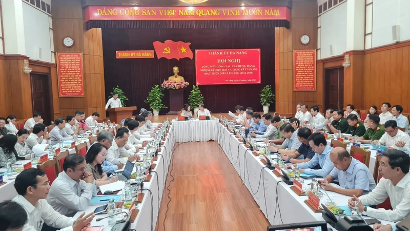 Hội nghị Thành ủy Đà Nẵng về Tổng kết công tác xây dựng Đảng nhiệm kỳ 2020-2025 và 15 năm thực hiện Điều lệ Đảng (2011-2025).
