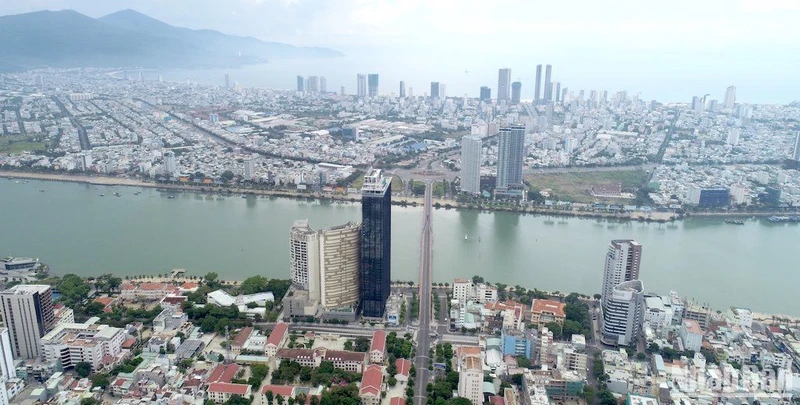 Một góc thành phố Đà Nẵng nhìn từ trên cao.