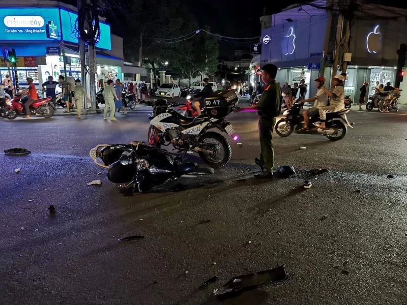 Hiện trường vụ tai nạn nghiêm trọng khiến 2 người tử vong tại thành phố Vũng Tàu.