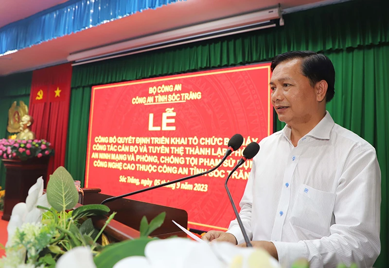 Chủ tịch Ủy ban nhân dân tỉnh Sóc Trăng Trần Văn Lâu phát biểu chỉ đạo tại buổi lễ.