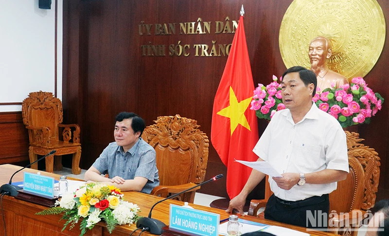 Phó Chủ tịch Ủy ban nhân dân tỉnh Sóc Trăng Lâm Hoàng Nghiệp cam kết phối hợp bảo đảm tiến độ dự án.