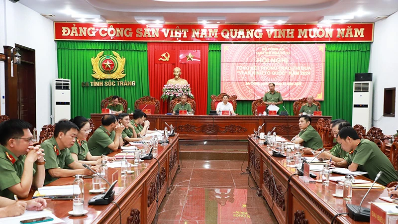 Quang cảnh hội nghị.