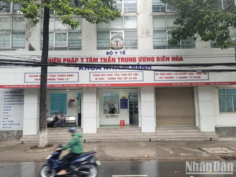 Viện Pháp y tâm thần Trung ương Biên Hòa có trụ sở tại phường Tân Phong, thành phố Biên Hòa, tỉnh Đồng Nai. 