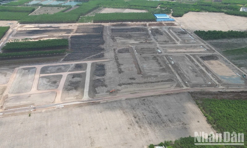 Khu tái định cư Long Phước đang được đẩy nhanh tiến độ xây dựng hạ tầng.