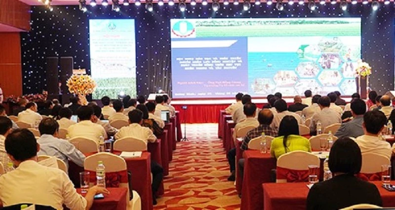Hội nghị về đào tạo, phát triển nguồn nhân lực nông nghiệp, phát triển nông thôn khu vực miền Trung và Tây Nguyên.