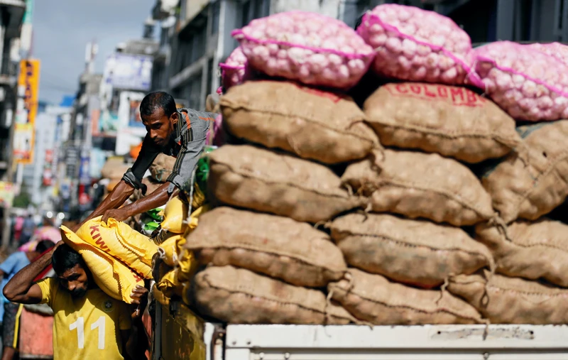 Sri Lanka đang trải qua 1 cuộc khủng hoảng kinh tế chưa từng có. (Ảnh: Reuters) 