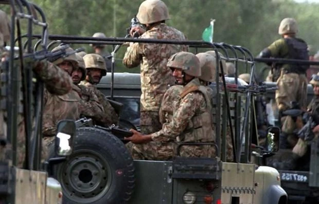 Hai binh sĩ Pakistan đã thiệt mạng trong lúc giao tranh với các phần tử khủng bố. (Ảnh: dailypakistan.com.pk) 