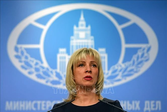 Người phát ngôn Bộ Ngoại giao Nga Maria Zakharova trong cuộc họp báo ở Moskva. (Ảnh: AFP/TTXVN)