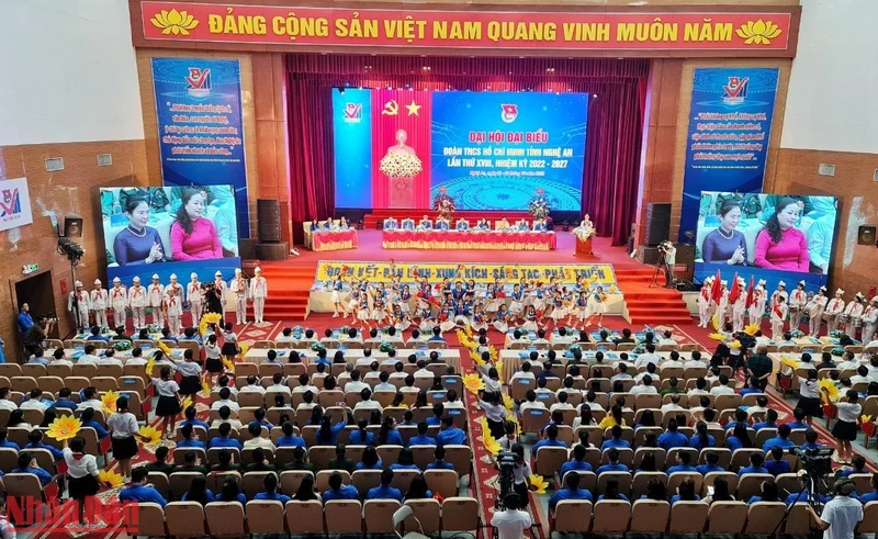 Toàn cảnh Đại hội đại biểu Đoàn Thanh niên Cộng sản Hồ Chí Minh tỉnh Nghệ An nhiệm kỳ 2022-2027.