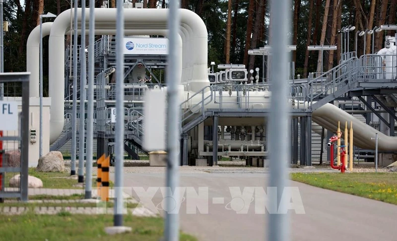 Một đường ống dẫn khí đốt tại Lubmin, Đức, ngày 30/8/2022. (Ảnh: AFP/TTXVN)