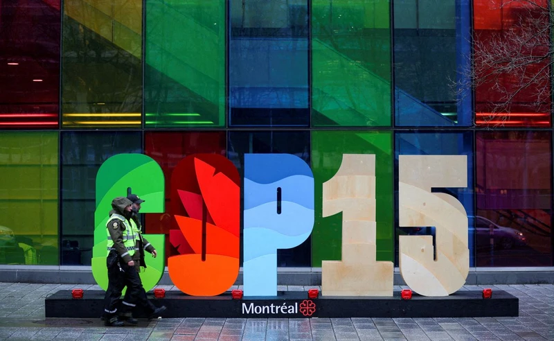 Bên ngoài địa điểm tổ chức COP15 tại Montreal, Quebec, Canada. (Ảnh: Reuters)