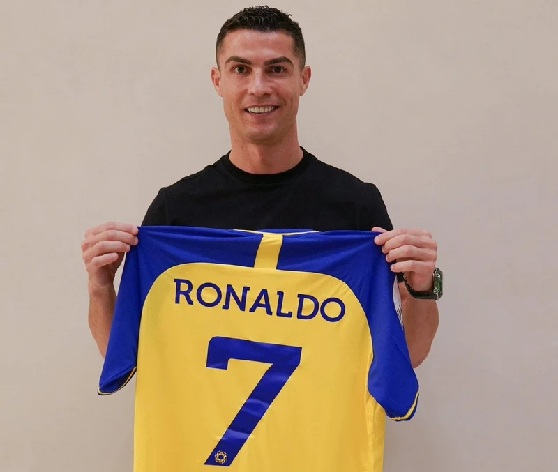 Cristiano Ronaldo chính thức gia nhập câu lạc bộ Al Nassr (Saudi Arabia) với bản hợp đồng có thời hạn tới tháng 6/2025. (Ảnh: Al Nassr)