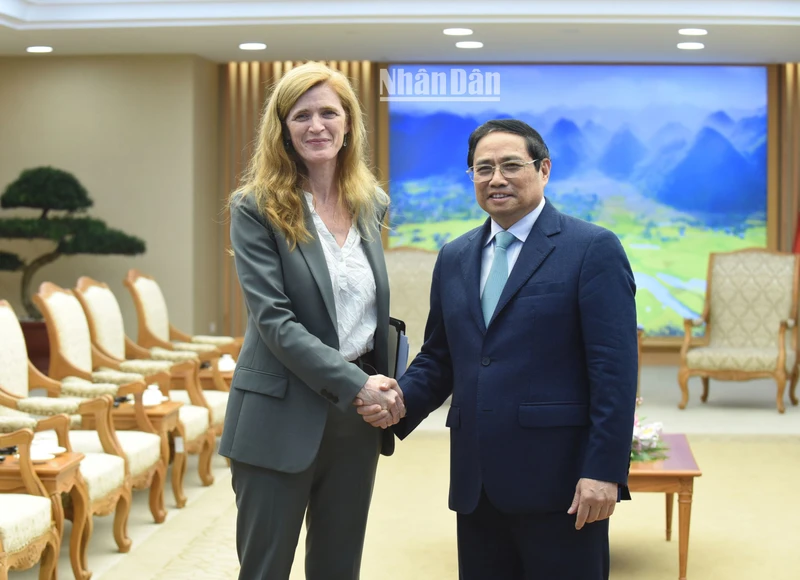 Thủ tướng Phạm Minh Chính tiếp Tổng Giám đốc USAID, bà Samantha Power. (Ảnh: TRẦN HẢI)