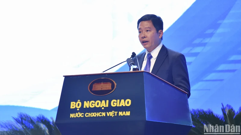 Phó Tổng Giám đốc Tập đoàn Công nghiệp-Viễn thông Quân đội Viettel, ông Đào Xuân Vũ. (Ảnh: TRUNG HƯNG)