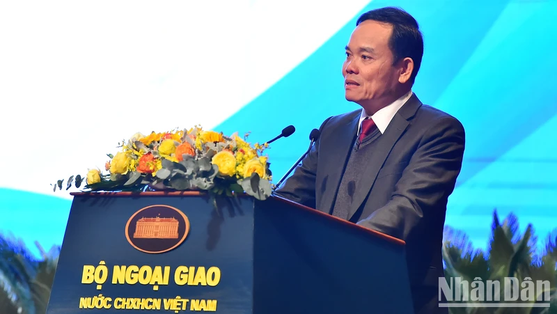 Phó Thủ tướng Chính phủ Trần Lưu Quang phát biểu chỉ đạo phiên họp. (Ảnh: THỦY NGUYÊN) 