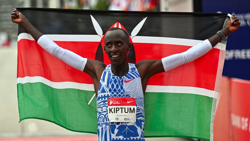 Kỷ lục gia marathon thế giới Kiptum qua đời vì tai nạn giao thông