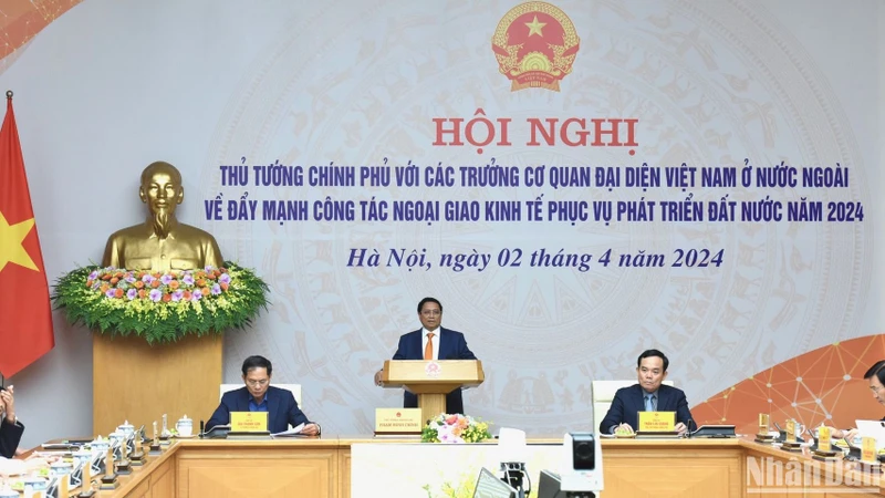 Thủ tướng Phạm Minh Chính dự và chủ trì hội nghị.