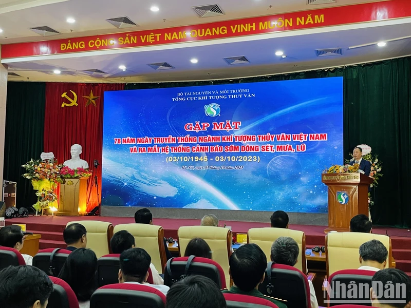 GS. TS Trần Hồng Thái, Tổng Cục trưởng Tổng cục Khí tượng Thủy văn phát biểu tại lễ kỷ niệm.
