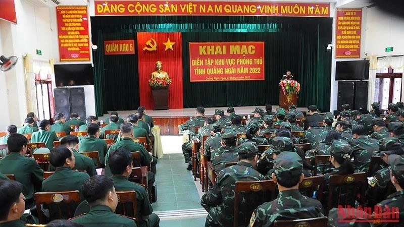 Quang cảnh buổi khai mạc diễn tập khu vực phòng thủ tỉnh Quảng Ngãi năm 2022.