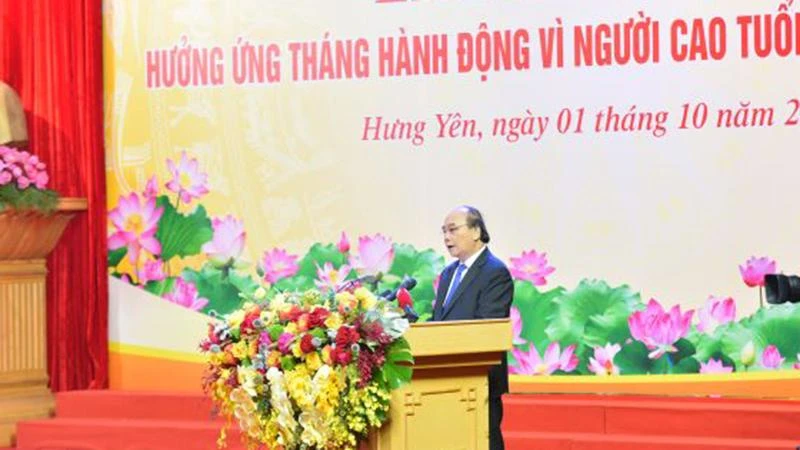 Chủ tịch nước Nguyễn Xuân Phúc phát biểu tại Lễ phát động Tháng hành động vì người cao tuổi Việt Nam 2022.