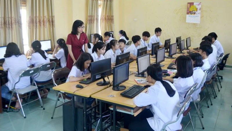 Đổi mới toàn diện giáo dục ở Hưng Yên