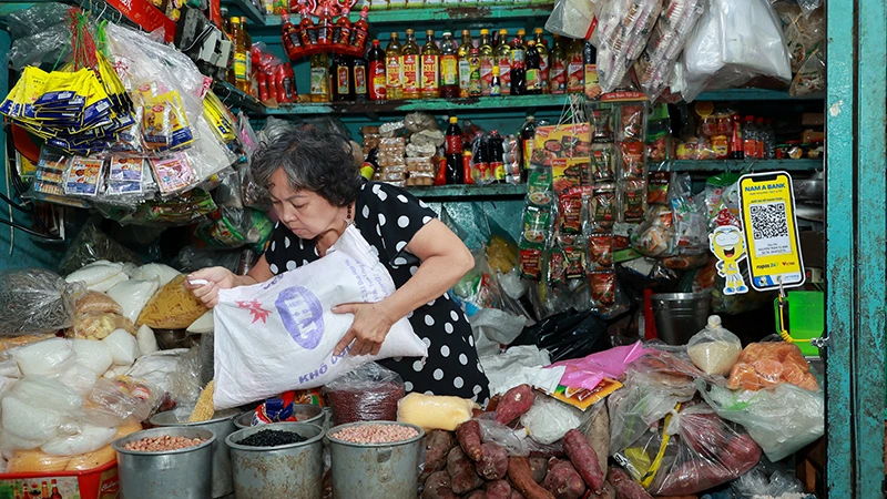 Nam A Bank triển khai chương trình “Chợ 4.0 - Cuộc sống không tiền mặt” phủ sóng tại các chợ trên địa bàn Thành phố Hồ Chí Minh.