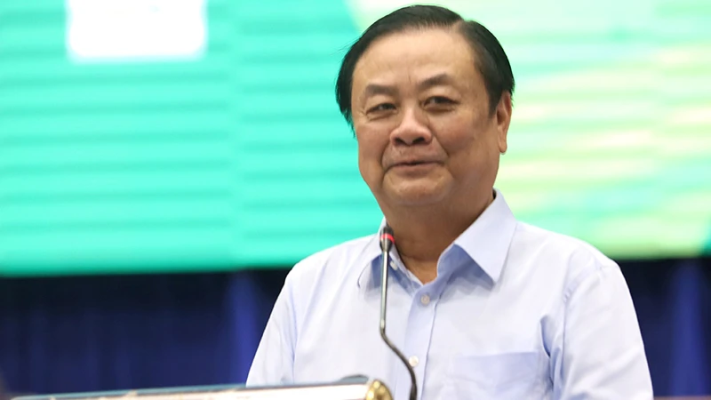 Bộ trưởng Nông nghiệp và Phát triển nông thôn Lê Minh Hoan phát biểu tại diễn đàn.