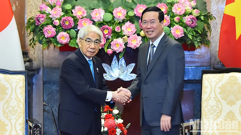 Chủ tịch nước Võ Văn Thưởng và Chủ tịch Thượng viện Nhật Bản Otsuji Hidehisa tại buổi tiếp. (Ảnh: Thủy Nguyên)