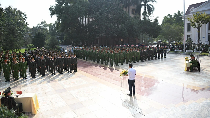 Công an tỉnh Phú Thọ huy động hàng nghìn cán bộ, chiến sĩ tham gia đợt cao điểm tấn công, trấn áp tội phạm.