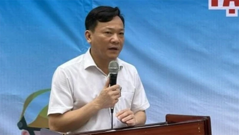 Ông Chử Mạnh Hùng, Phó Bí thư Đảng ủy, Chủ tịch Ủy ban Nhân dân phường Nghĩa Đô (quận Cầu Giấy, Hà Nội).