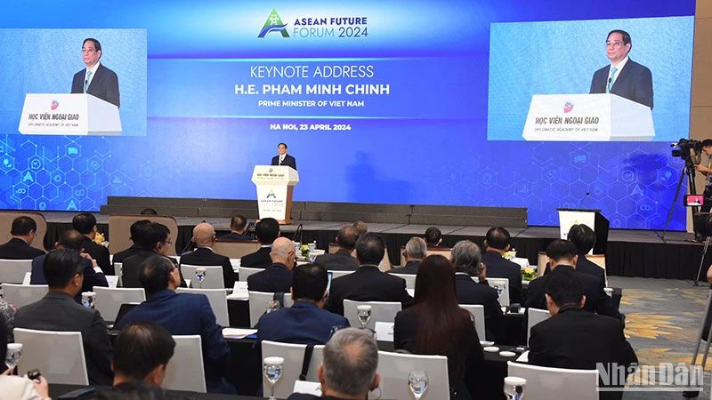 Thủ tướng Phạm Minh Chính phát biểu tại Diễn đàn Tương lai ASEAN 2024. (Ảnh: TRẦN HẢI)