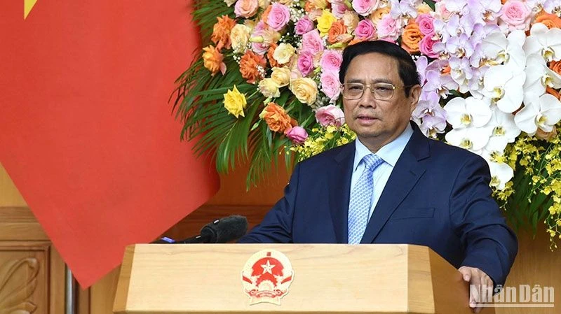 Thủ tướng Phạm Minh Chính phát biểu ý kiến tại Tọa đàm.