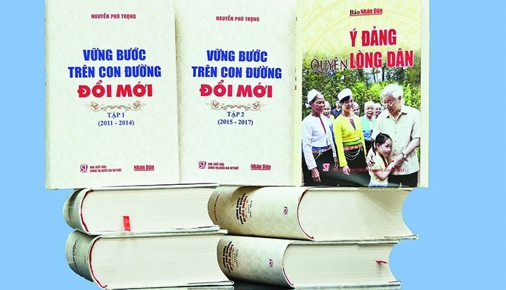 Bộ sách "Vững bước trên con đường đổi mới" của Tổng Bí thư Nguyễn Phú Trọng.