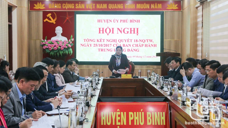 Hội nghị Ban Chấp hành lần thứ 25 của Đảng bộ huyện Phú Bình.