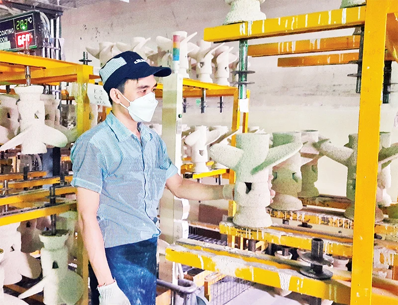 Tạo khuôn đúc chính xác tại Nhà máy 1 và 2, Công ty TNHH JuKi Việt Nam, Khu chế xuất Tân Thuận, Quận 7, Thành phố Hồ Chí Minh.